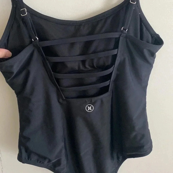 HURLEY black caged back ONE PIECE SWIMSUIT - Picture 3 of 7
